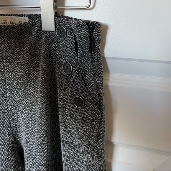 Abercrombie and Fitch High Waisted Slacks Size XS - Picture 3 of 6